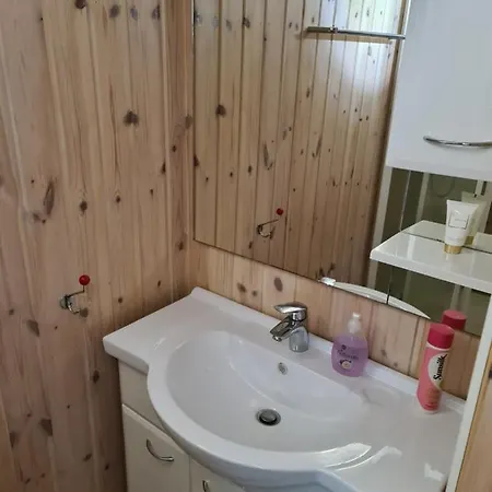 Nyaraló Sjarmerende Stabbur, Pa Gardstun, Perfekt For 2