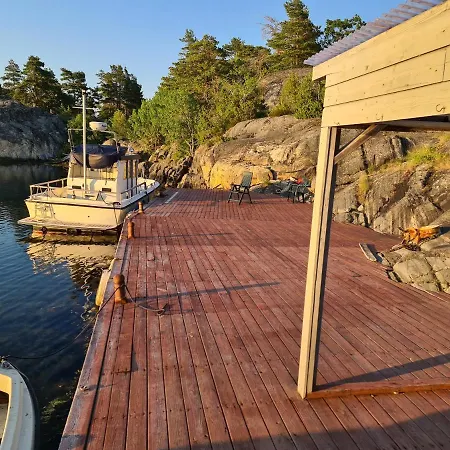 Nyaraló Sjarmerende Stabbur, Pa Gardstun, Perfekt For 2 Kragerø