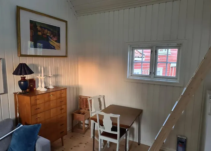Sjarmerende Stabbur, Pa Gardstun, Perfekt For 2 Casa de Férias