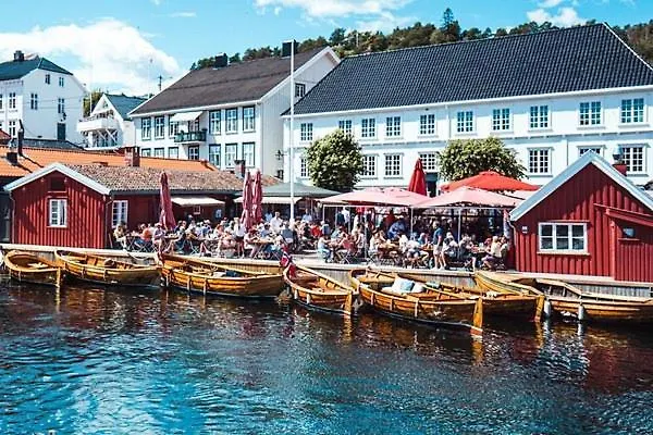 Sjarmerende Stabbur, Pa Gardstun, Perfekt For 2 Casa de Férias *